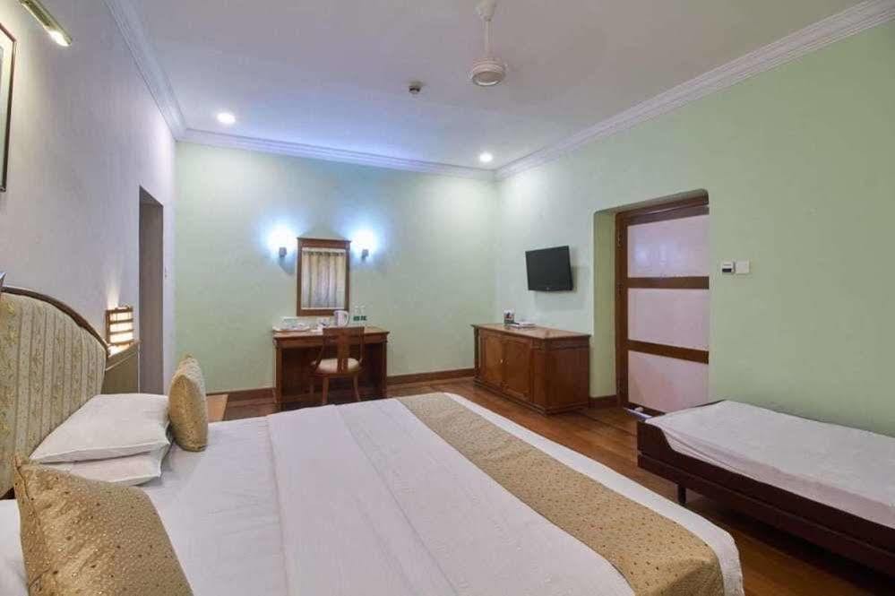 Ktdc Aranya Nivas Thekkady Hotel Kumily Luaran gambar